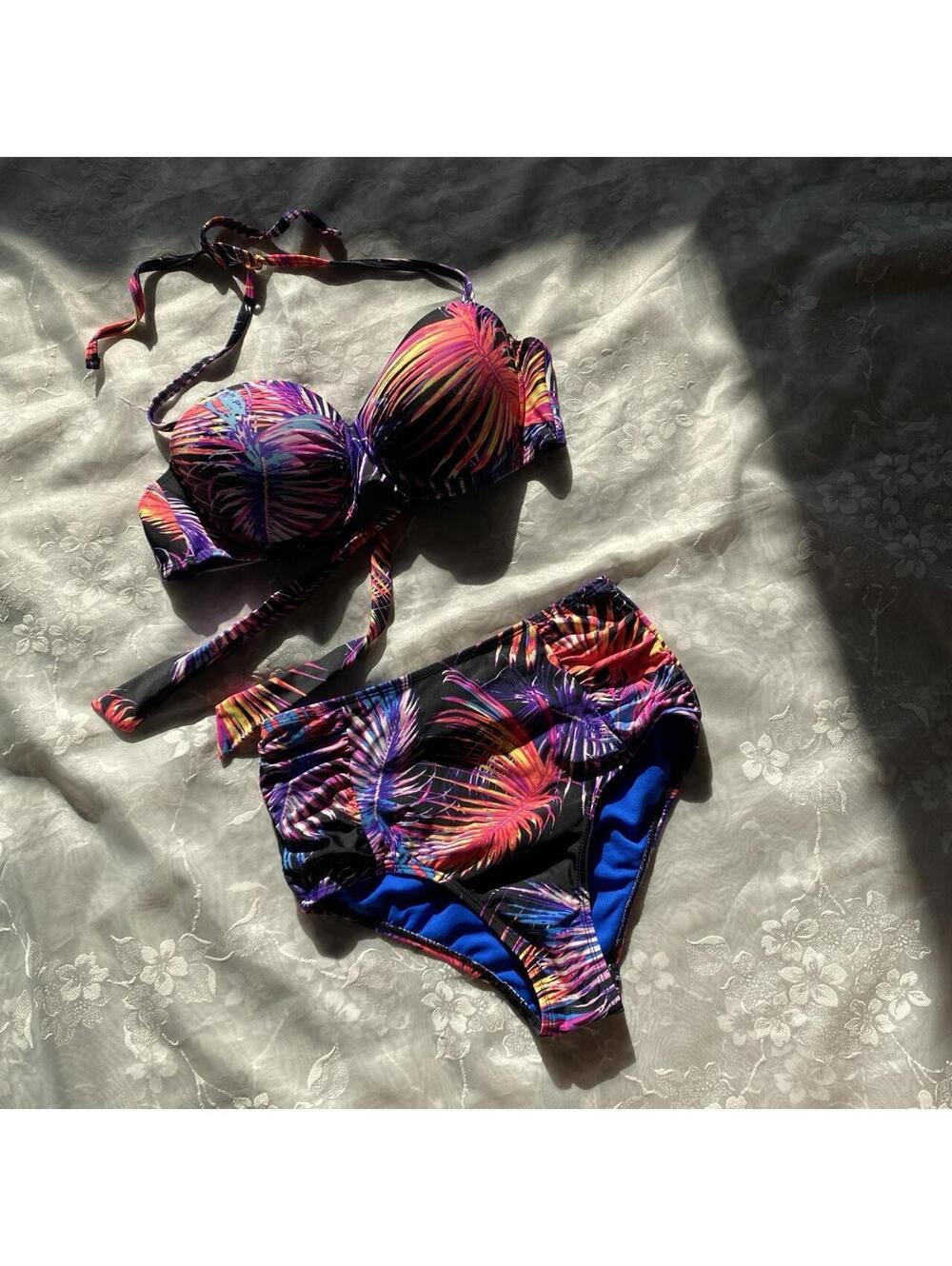 Multi-colored tropical leaf print bikini set